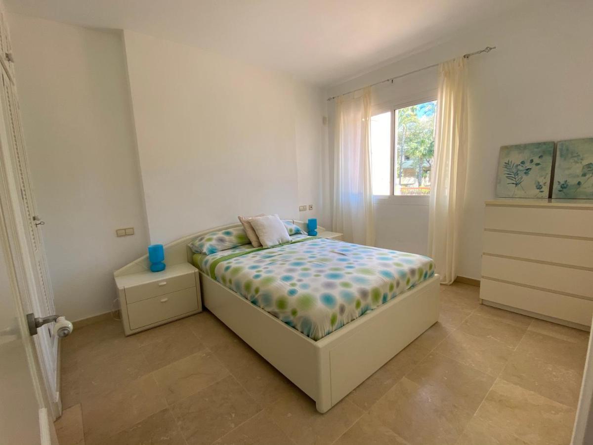 Apartamento Con Piscina ,Playa Con Vistas Panoramicas En La Marina De Sotogrande Сан-Роке Екстер'єр фото