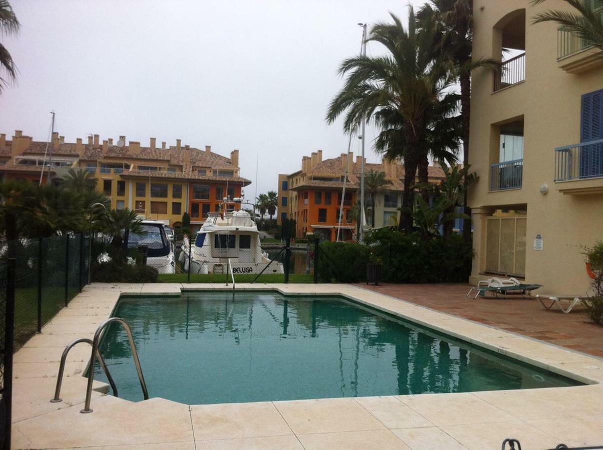 Apartamento Con Piscina ,Playa Con Vistas Panoramicas En La Marina De Sotogrande Сан-Роке Екстер'єр фото